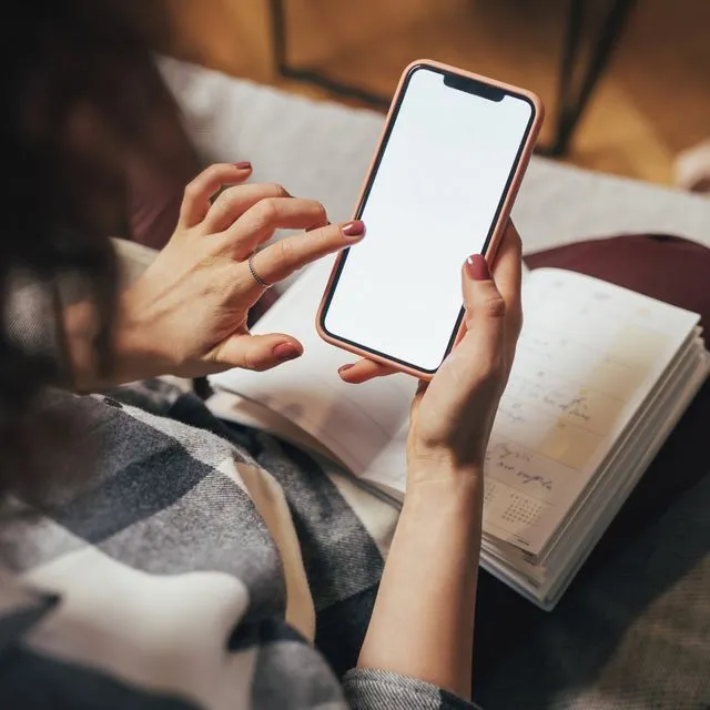 Επιδόματα: “Φακελώνονται” οι δικαιούχοι – Τι θα κάνει το νέο Μητρώο