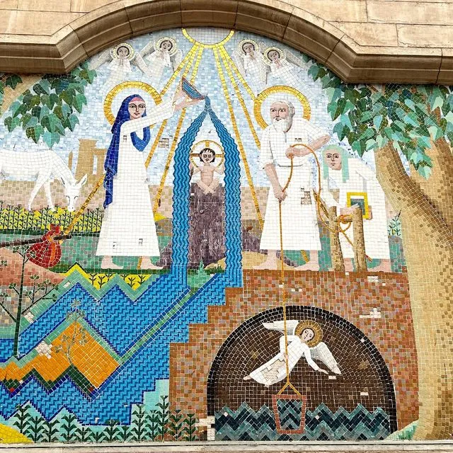 Μία βόλτα στο Κοπτικό Κάιρο – Η θρυλική κρεμαστή εκκλησία και ο πανταχού παρών Άγιος