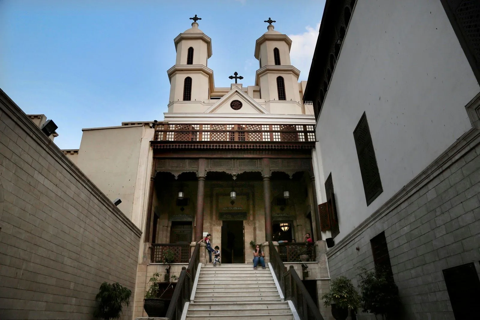 Η Κρεμαστή Εκκλησία