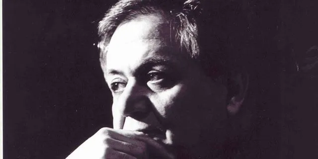Ο Μάνος Χατζιδάκις