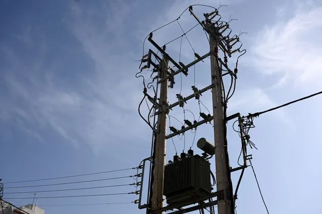 Διακοπές ρεύματος σε 8 δήμους της Αττικής σήμερα (3/4) – Οι περιοχές