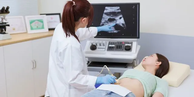 Γυναικολογική εξέταση με υπέρηχο