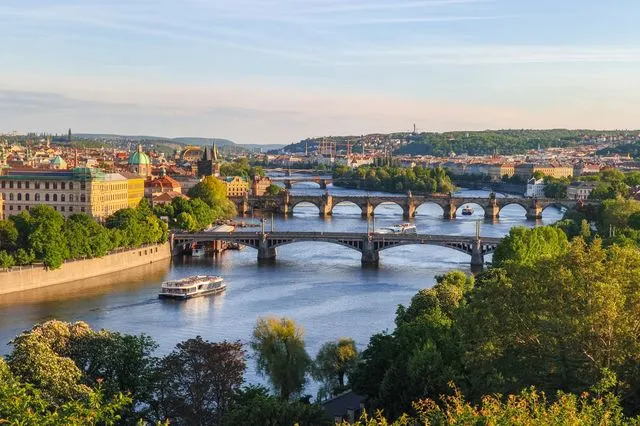 Τσεχία: Επτά συλλήψεις για απάτη με ευρωπαϊκές επιδοτήσεις