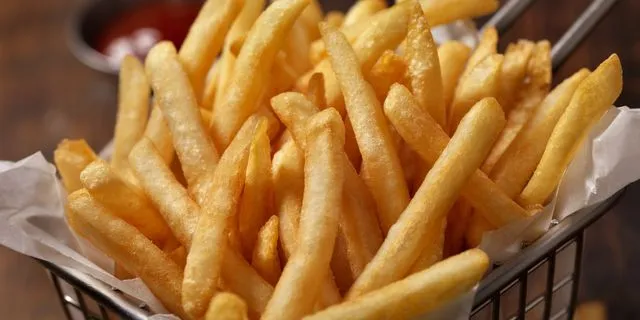 Επιστήμονες έφεραν επανάσταση στις τηγανητές πατάτες – Το κόλπο για να είναι πιο υγιεινές