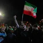 Φιλοκυβερνητικές διαδηλώσεις στο Ιράν μετά την ανακοίνωση της εκεχειρίας 2 εβδομάδων