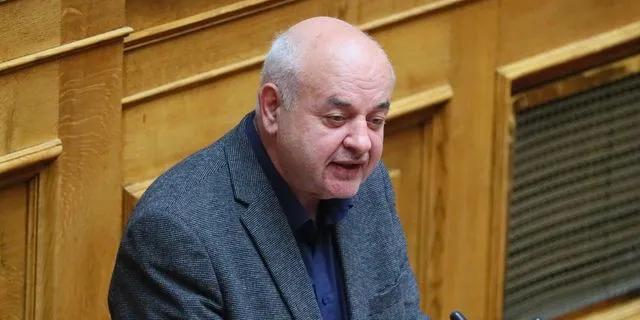 Καραθανασόπουλος: Ο Λαζαρίδης “έχει πτυχίο στη συγκάλυψη του σκανδάλου του ΟΠΕΚΕΠΕ”