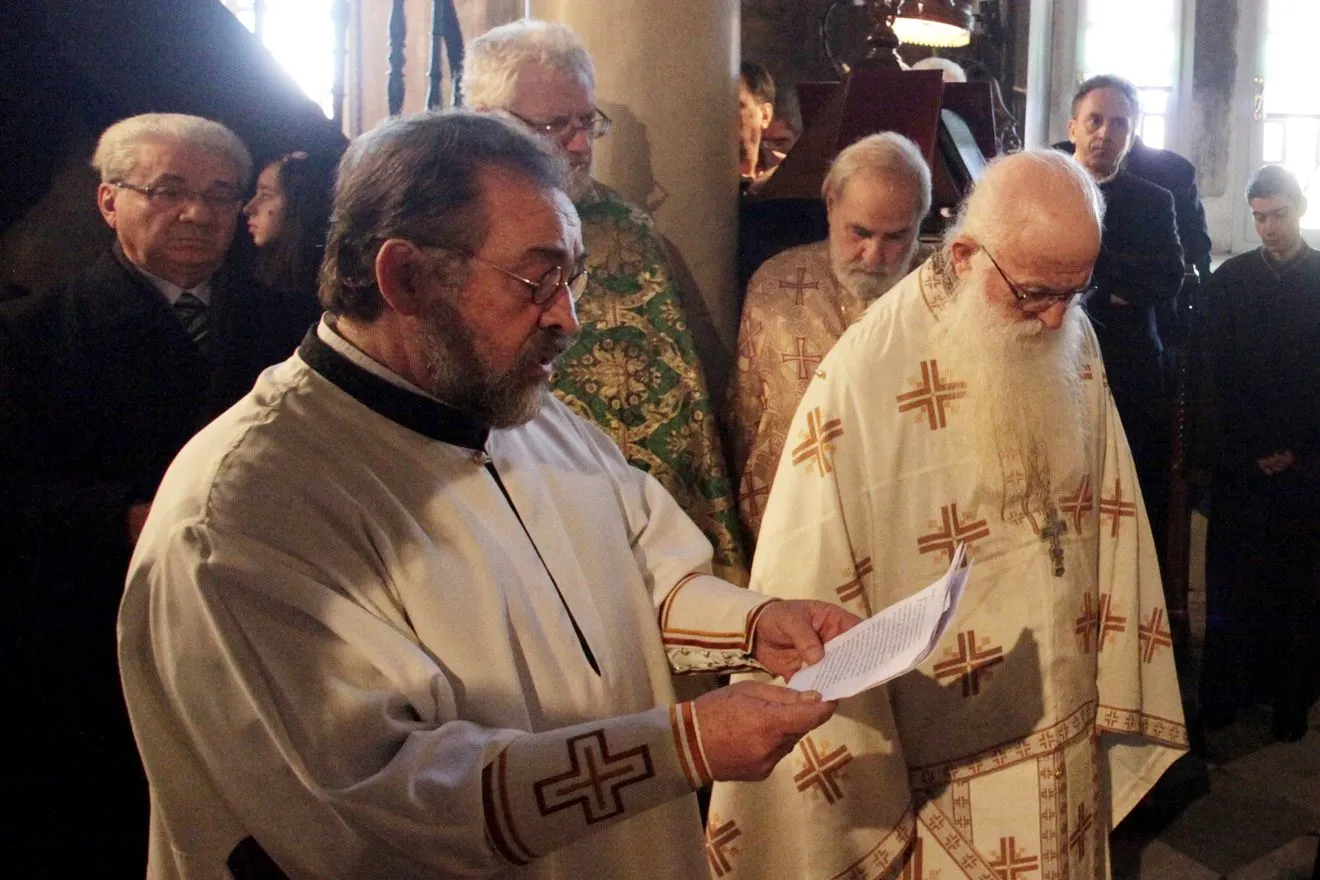 Ο Αλέξανδρος Καριώτογλου κατά τη χειροτονία του