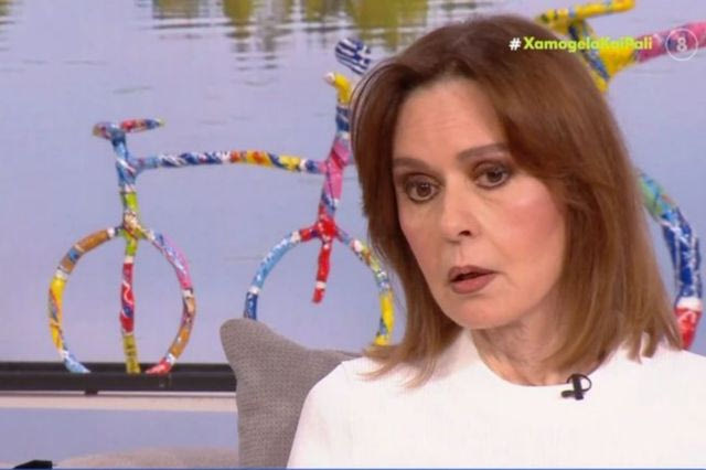 Κάτια Δανδουλάκη: “Δανείστηκα χρήματα από τους φτωχούς μου φίλους για να κάνω τις δικές μου δουλειές”