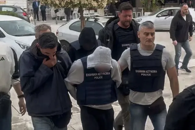 Κεφαλονιά: Προφυλακιστέοι οι τρεις κατηγορούμενοι για τον θάνατο της 19χρονης