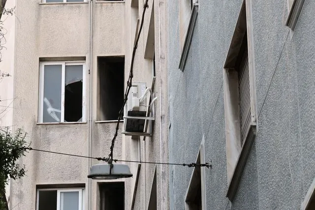 Τι έδειξαν οι κάμερες ασφαλείας για τη θανατηφόρα πτώση γυναίκας στο κέντρο της Αθήνας