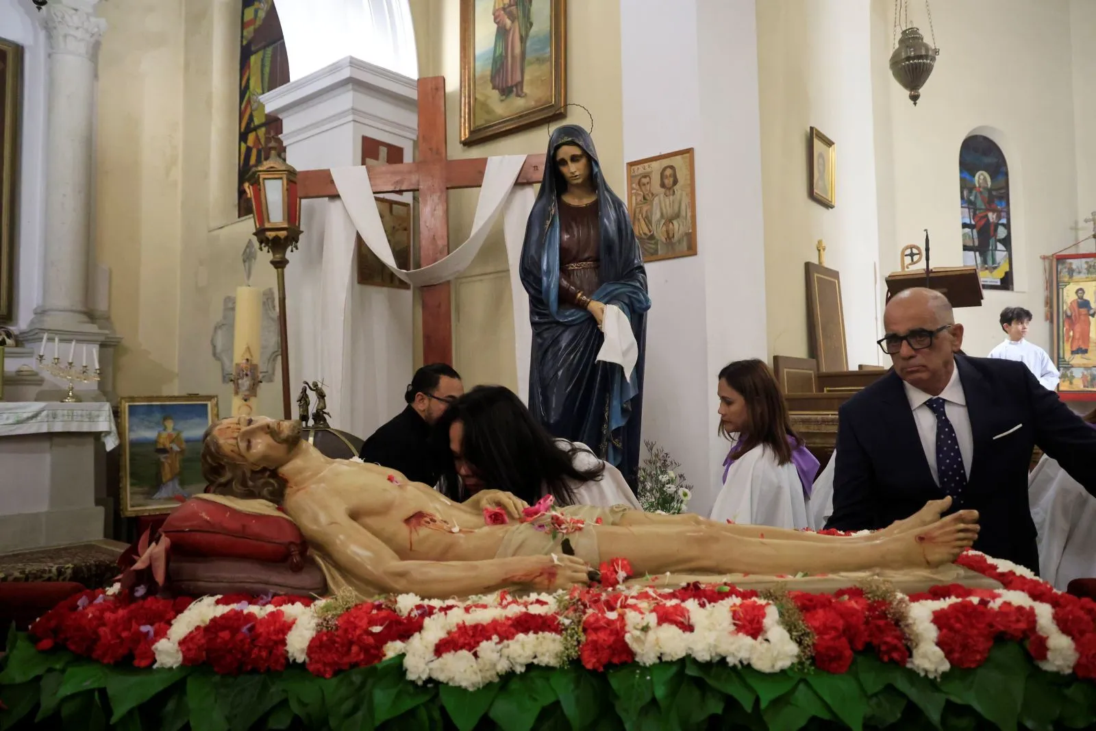 Περιφορά Επιταφίων στην Κέρκυρα.