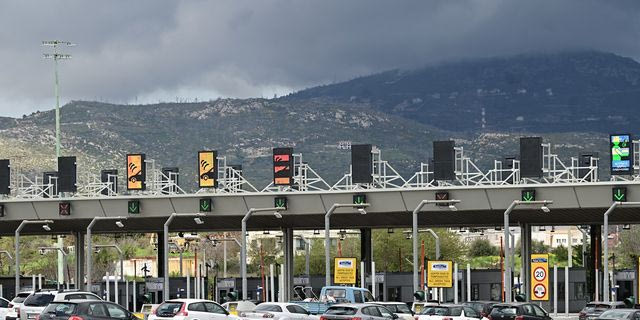 Έξοδος Πάσχα: Καθυστερήσεις 45 λεπτών στην Αττική Οδό – Μποτιλιάρισμα σε Κηφισό και Αθηνών-Κορίνθου