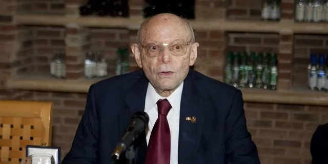 O Χάιντς Κούνιο