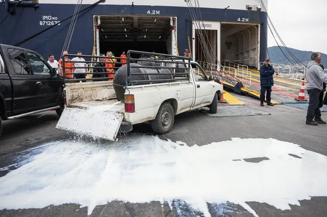 Οικονομική, κοινωνική και πολιτική βόμβα “αφθώδους πυρετού”
