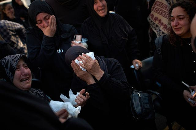 Καμία παύση πυρός στον Λίβανο – Απανωτά τα χτυπήματα του Ισραήλ