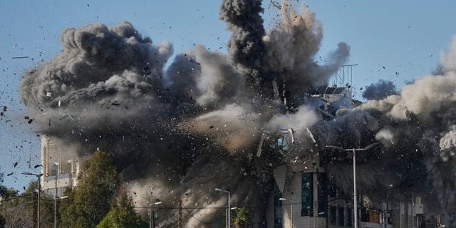 Λίβανος: Νέοι ισραηλινοί βομβαρδισμοί στη Βηρυτό, μετά την ανατίναξη γέφυρας