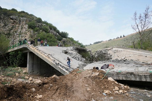 Λίβανος: Το Ισραήλ συνεχίζει να γκρεμίζει σπίτια ακόμα και με εκρηκτικά, παρά την εκεχειρία