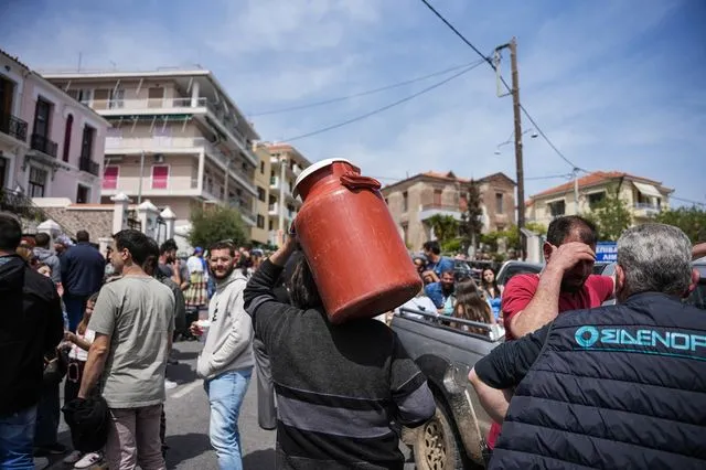 Μυτιλήνη: Συνεχίζουν τις διαμαρτυρίες οι κτηνοτρόφοι – Τα αιτήματα των τυροκόμων