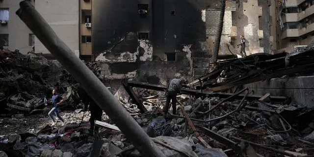 Συντρίμμια στον Λίβανο