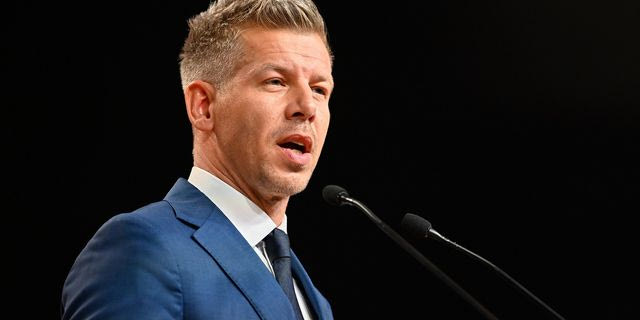 Πέτερ Μάγιαρ