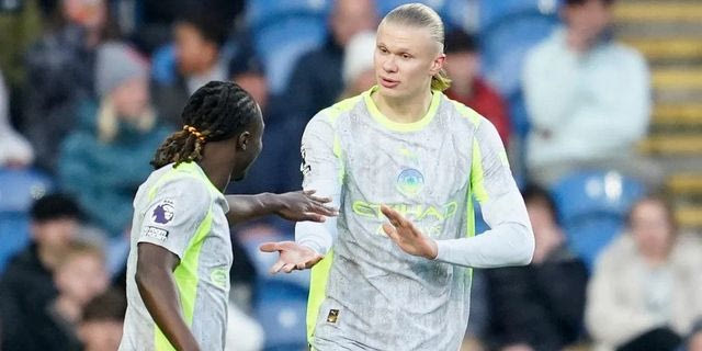 Premier League: Η Μάντσεστερ Σίτι νίκησε την Μπέρνλι και το μπρα-ντε-φερ με την Άρσεναλ συνεχίζεται