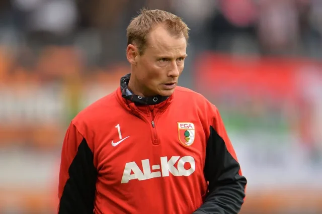 Σκοτώθηκε ο Αλεξάντερ Μάνιγκερ – Σοκ στο ευρωπαϊκό ποδόσφαιρο