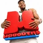 Η Διαμαντής Mασούτης Α.Ε. γιορτάζει τα 50 χρόνια της με τον Γιάννη Αντετοκούνμπο στο πλευρό της