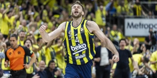 Φενέρμπαχτσε – Ζάλγκιρις 86-74: Επίδειξη δύναμης από τους πρωταθλητές που πάτησαν τους Λιθουανούς για το 2-0