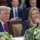 Τζόρτζια Μελόνι και Ντόναλντ Τραμπ