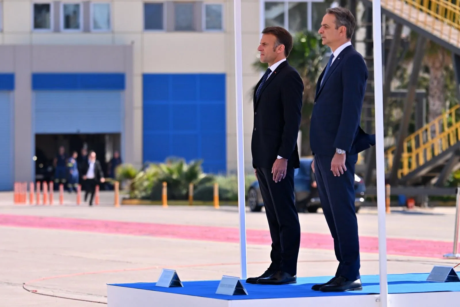 Επίσκεψη Μακρόν - Μητσοτάκη στη φρεγάτα 