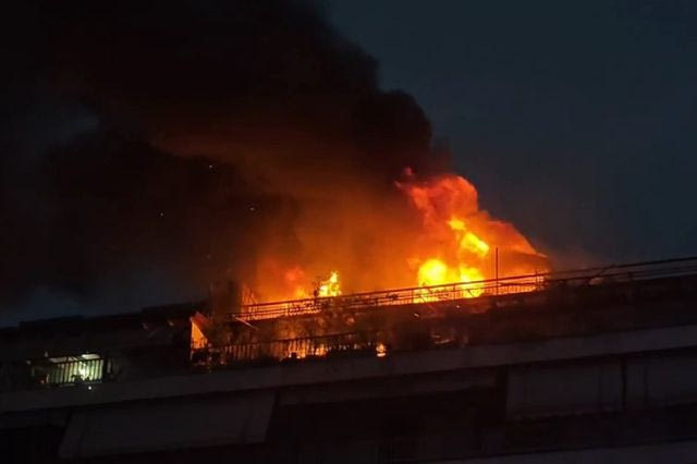 Φωτιά σε διαμέρισμα στη Νέα Σμύρνη - Βρέθηκε σορός