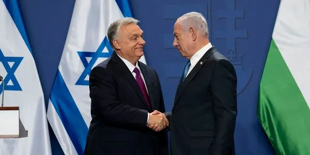 Βίκτορ Όρμπαν και Μπενιαμίν Νετανιάχου (φωτογραφία αρχείου)