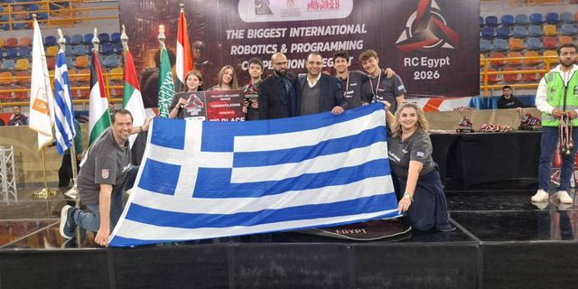 Διπλή Διάκριση στο Παγκόσμιο Πρωτάθλημα Ρομποτικής στην Αίγυπτο