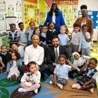 Μπαράκ Ομπάμα και Ζόχραν Μαμντάνι σε παιδικό σταθμό της Νέας Υόρκης