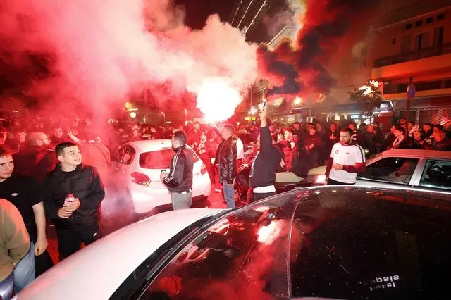 Δεν κοιμάται το Ηράκλειο για τον Κυπελλούχο ΟΦΗ – Αποθέωση για Κόντη και παίκτες