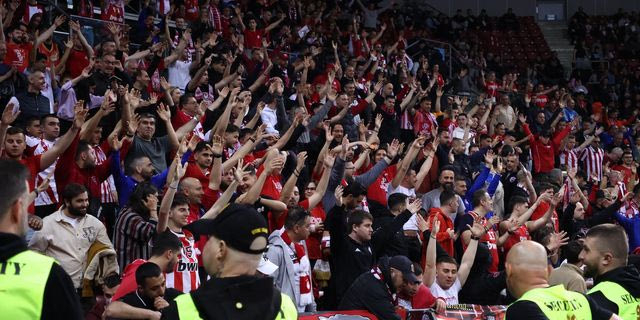 Χάποελ Τελ Αβίβ – Ολυμπιακός: Εντυπωσιακή ατμόσφαιρα από τους φίλους των ερυθρολεύκων