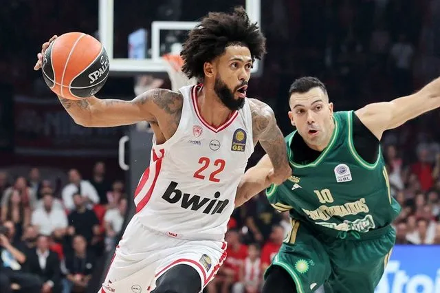EuroLeague: Πώς θα βρεθούν Ολυμπιακός και Παναθηναϊκός στα playoffs της ή στον τελικό