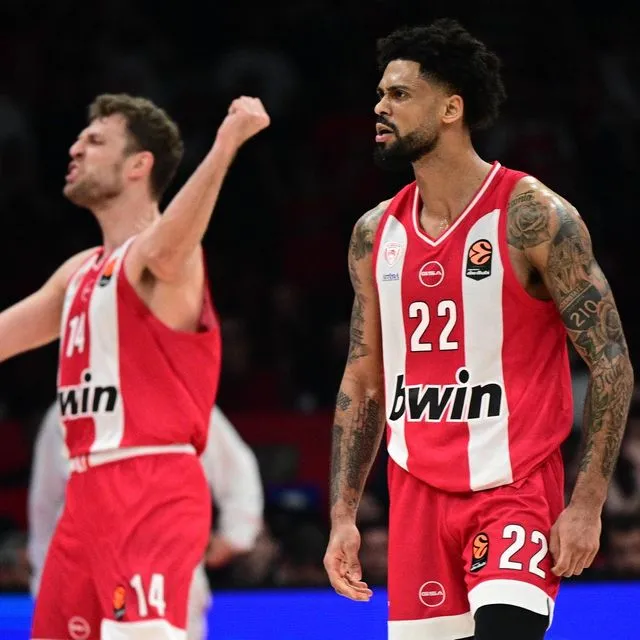 Ολυμπιακός – Ρεάλ 102-88: Nίκη και διαφορά με εμφάνιση-έπος Ντόρσεϊ, Βεζένκοβ