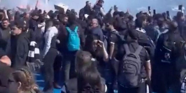 ΟΦΗ: Έφτασε στο Ηράκλειο ο κύριος όγκος των οπαδών, χαμός πάνω στα πλοία