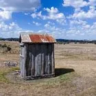 Παγιδεύτηκε για τρεις ώρες σε λύματα μετά από κατάρρευση τουαλέτας