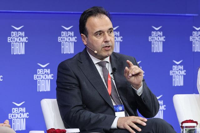 Ο Δημήτρης Παπαστεργίου στο 11ο Οικονομικό Φόρουμ των Δελφών