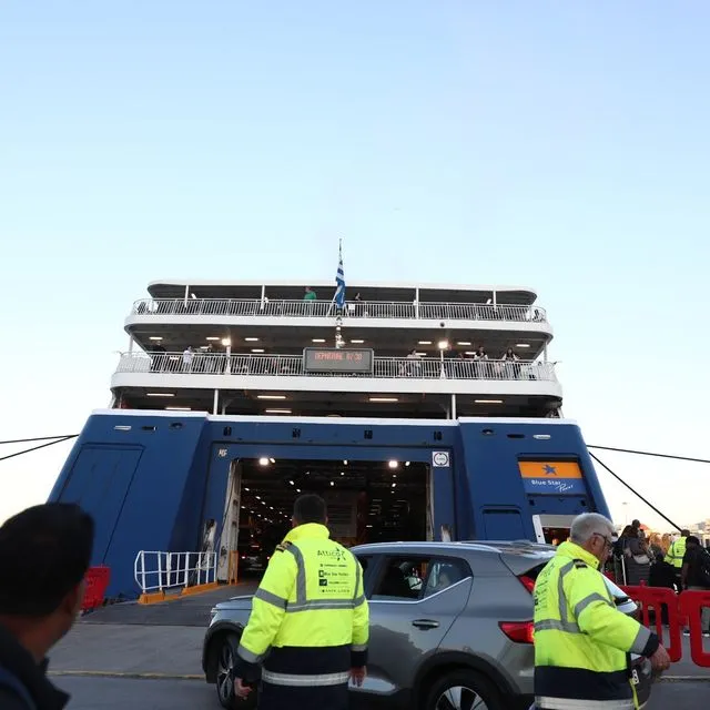 Πάσχα: Κορυφώνεται η έξοδος των εκδρομέων – Αυξημένη κίνηση στα λιμάνια