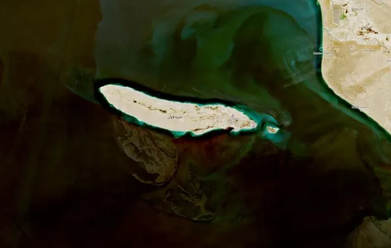 Πετρέλαιο γύρω από το ιρανικό νησί Λαβάν, 10 Απριλίου