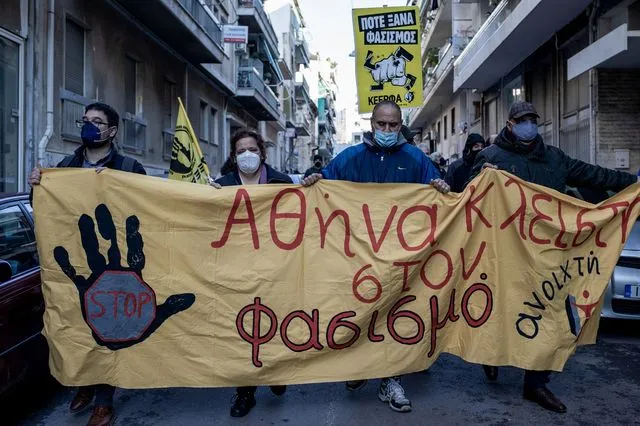 Αντιφασιστική πορεία στην Πανόρμου για το κλείσιμο των γραφείων του “Εθνικού Μετώπου”