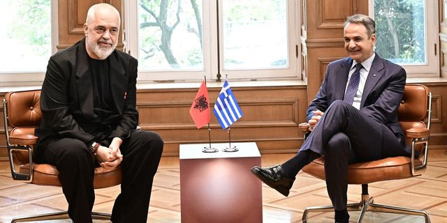 Συνάντηση Μητσοτάκη με Ράμα στο Μαξίμου – Τι συζήτησαν