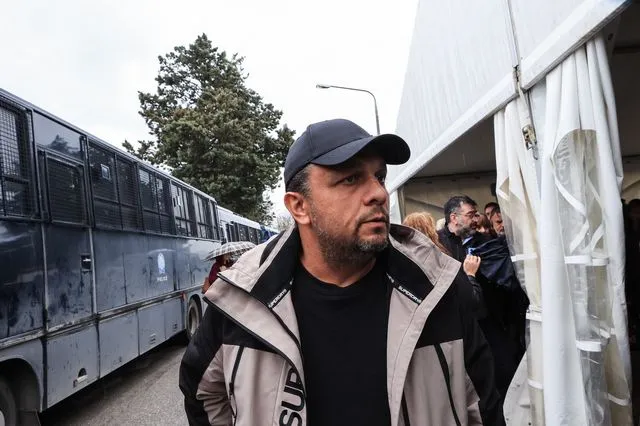 Πάνος Ρούτσι: “Στις θέσεις κάθονται αστυνομικοί κι εμείς είμαστε στην άκρη”