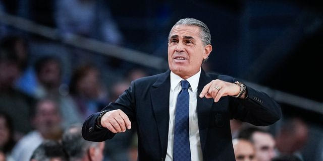 Σκαριόλο: “Ο Ολυμπιακός είναι δικαιωματικά το Νο1 αυτή τη στιγμή”