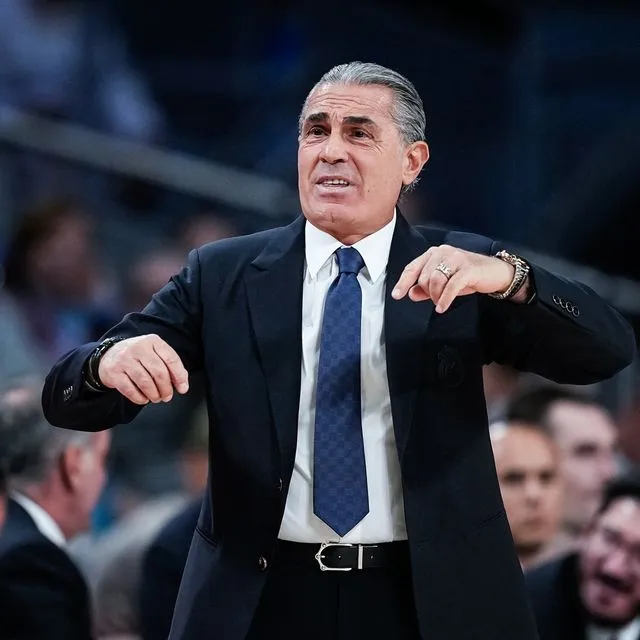 Σκαριόλο: “Ο Ολυμπιακός είναι δικαιωματικά το Νο1 αυτή τη στιγμή”