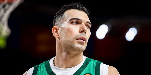 Παναθηναϊκός AKTOR: Η ανακοίνωση για το χειρουργείο του Σλούκα