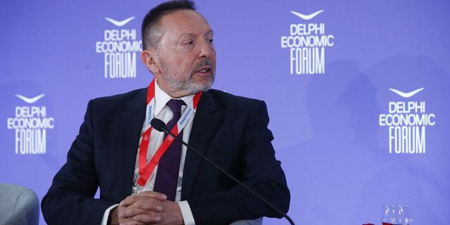 Γιάννης Στουρνάρας
